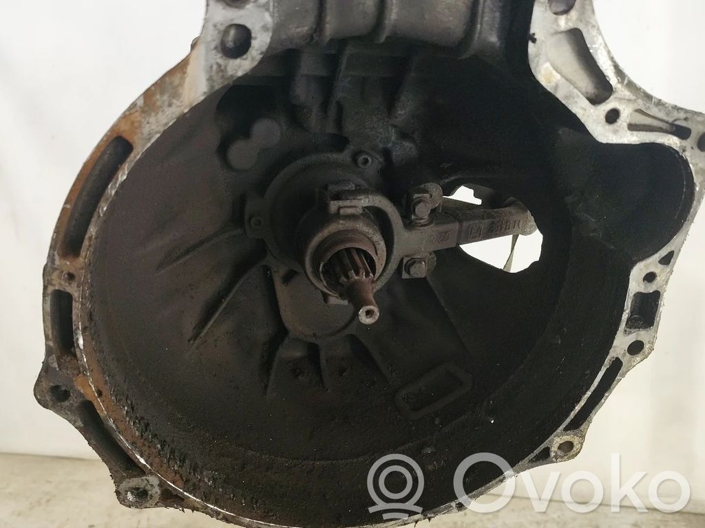 Iveco Daily 3rd gen Manualna 5-biegowa skrzynia biegów 