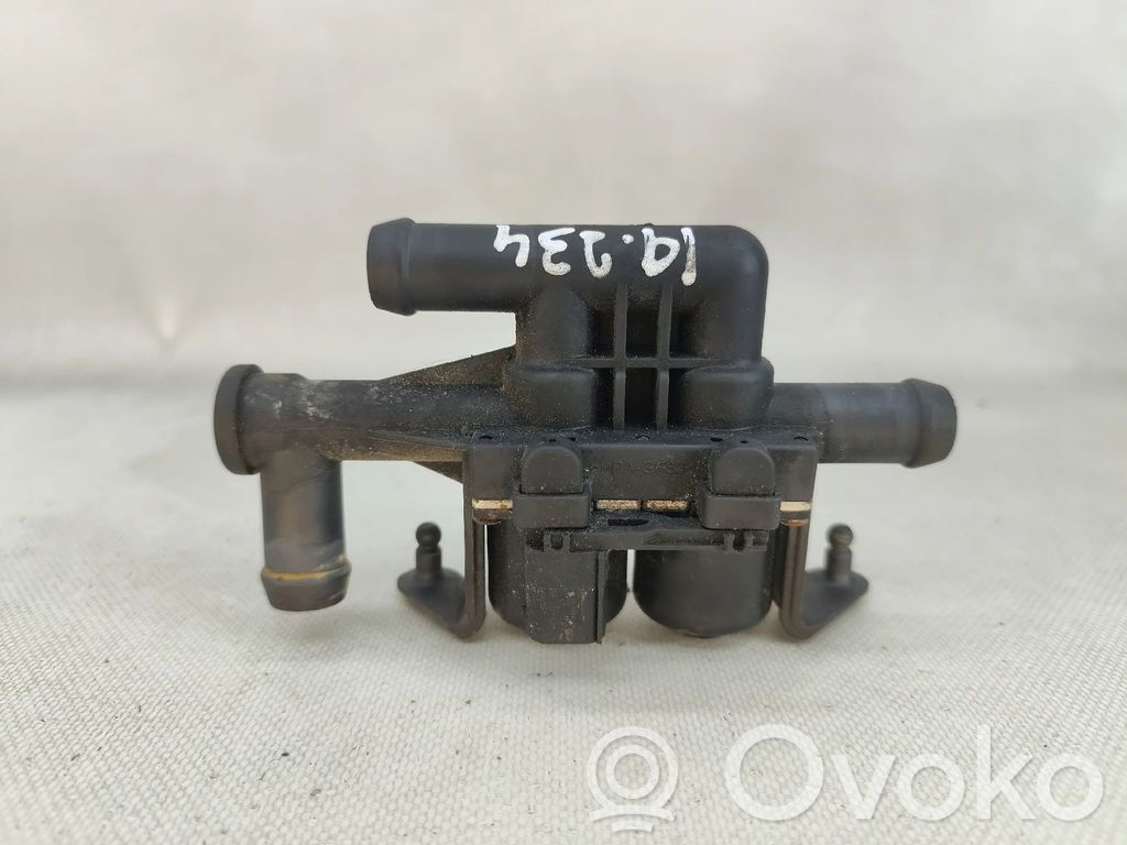BMW 5 F10 F11 Vanne de régulation de chauffage 