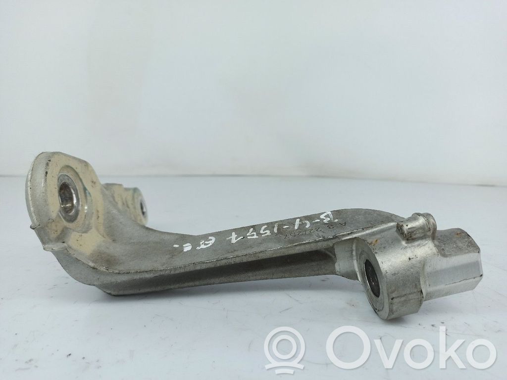 Triangle bras de suspension inférieur avant   548519290R