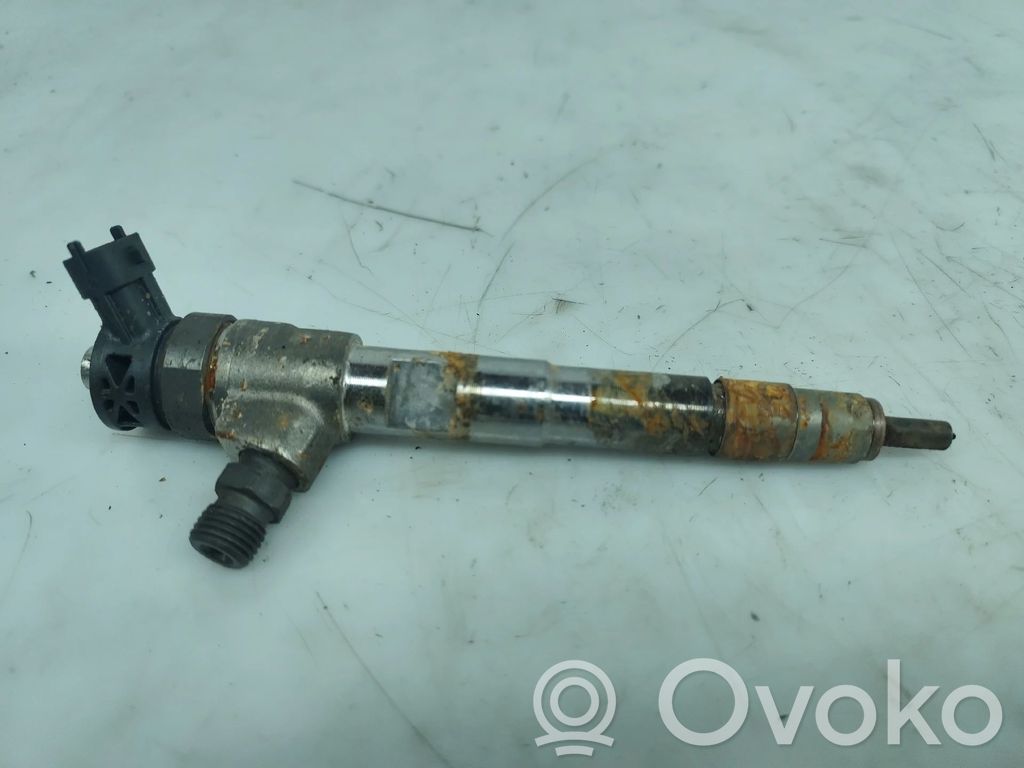 Injecteur de carburant   0445110800,H8201636333