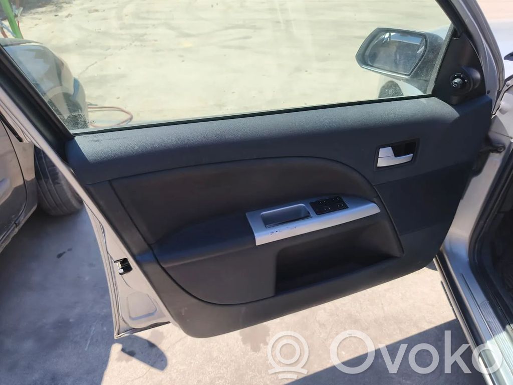 Ford Mondeo Mk III Garniture de panneau carte de porte avant