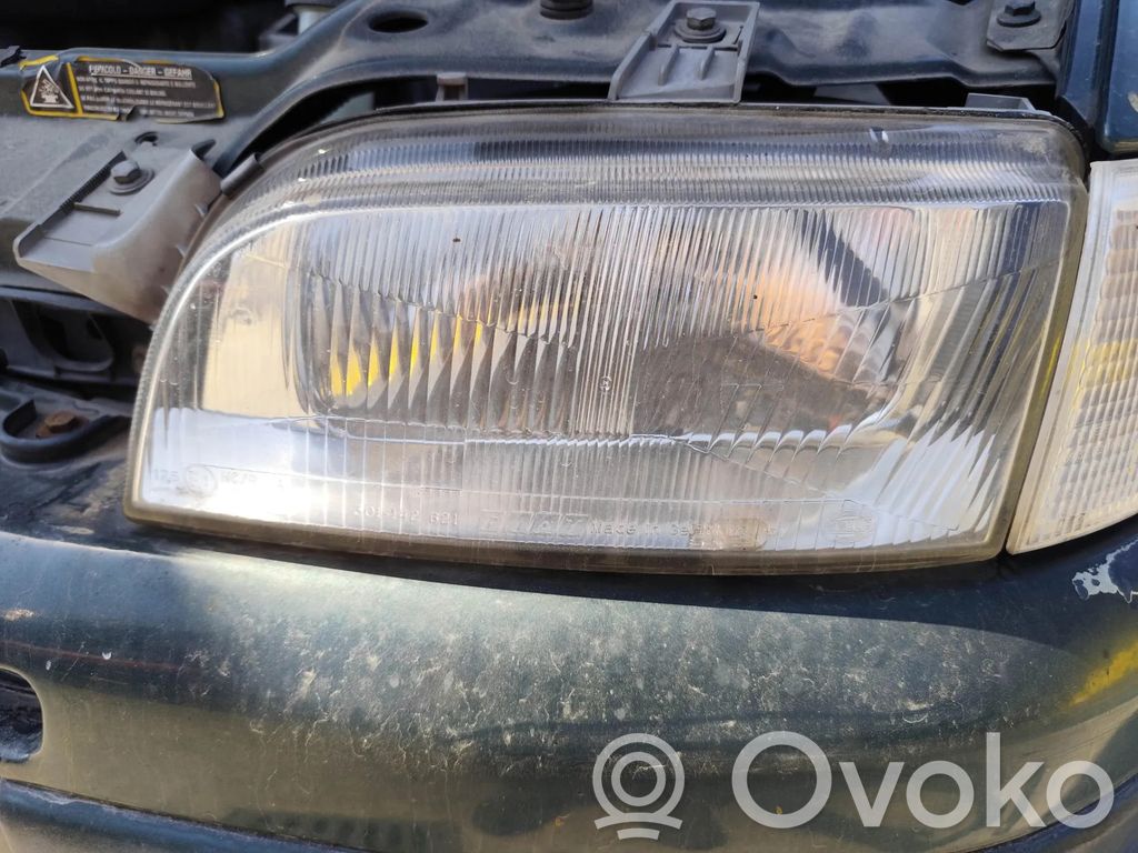Fiat Punto (176) Scheinwerfer 