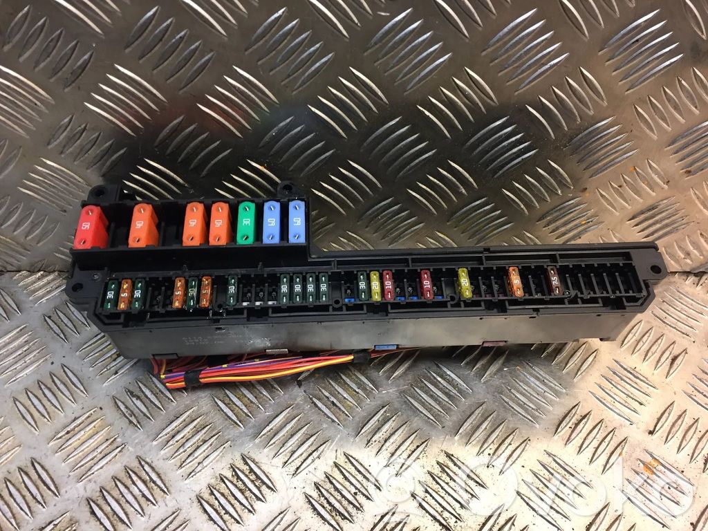 Fuse box set   15713290