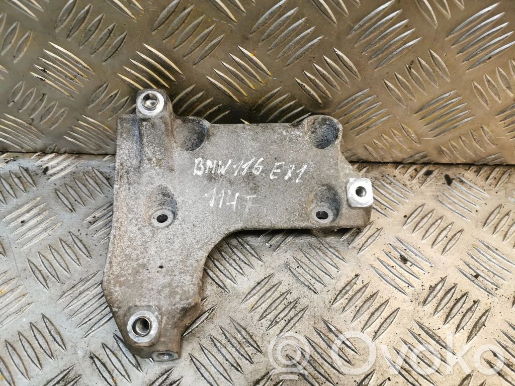 Soporte de montaje del compresor de A/C   7505980