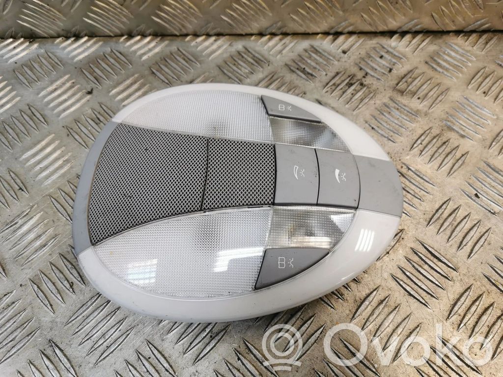 Mercedes-Benz E W211 Luz del asiento delantero 