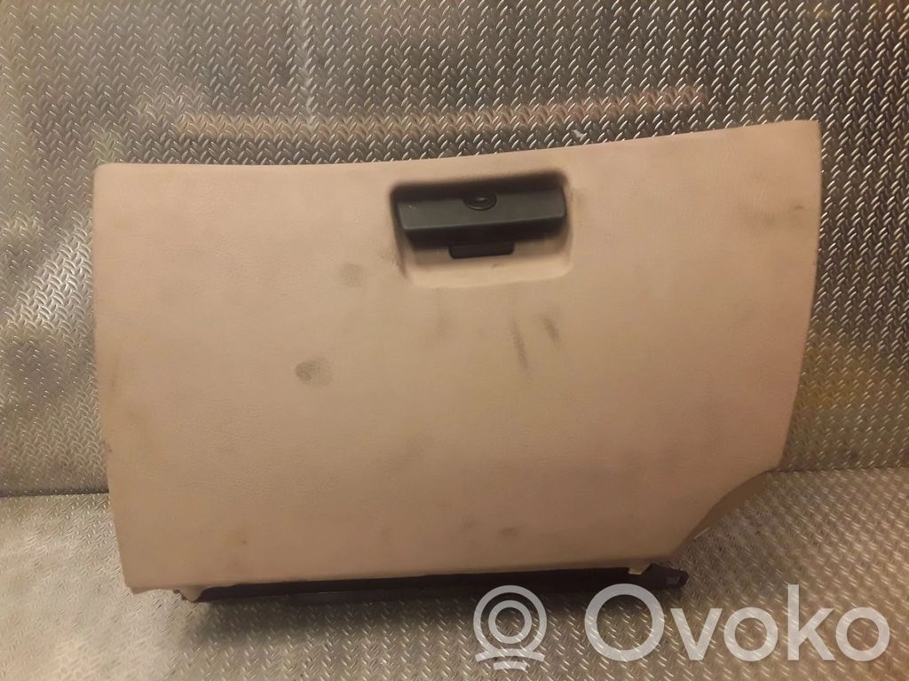 Handschuhfach   8245968