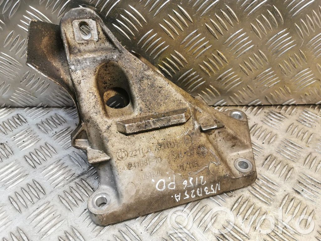 Soporte de montaje del motor (Usadas)   6765004