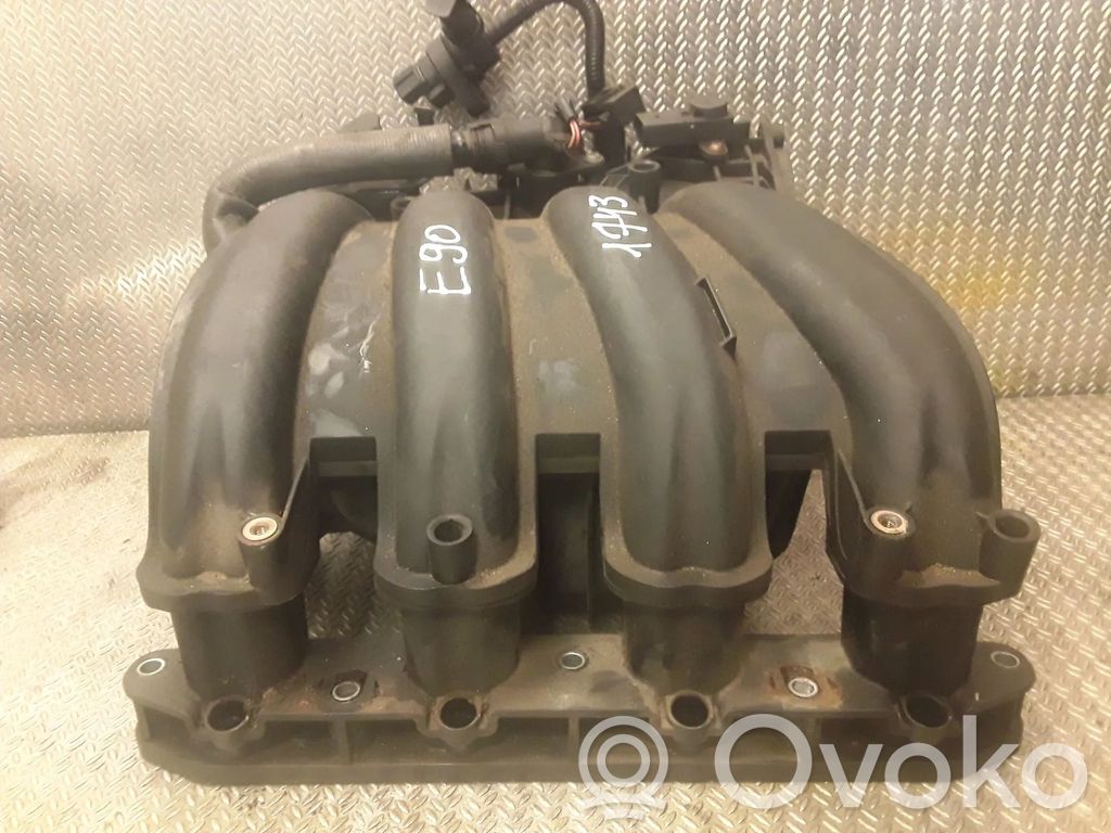 Intake manifold   7520343