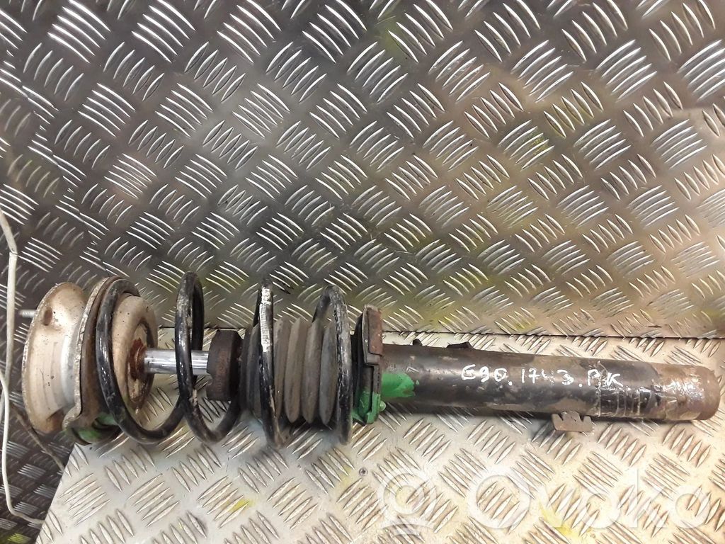 BMW 3 E92 E93 Etuiskunvaimennin 