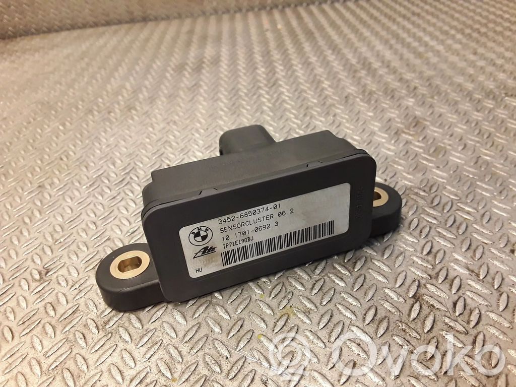 Yaw turn rate sensor   6850374