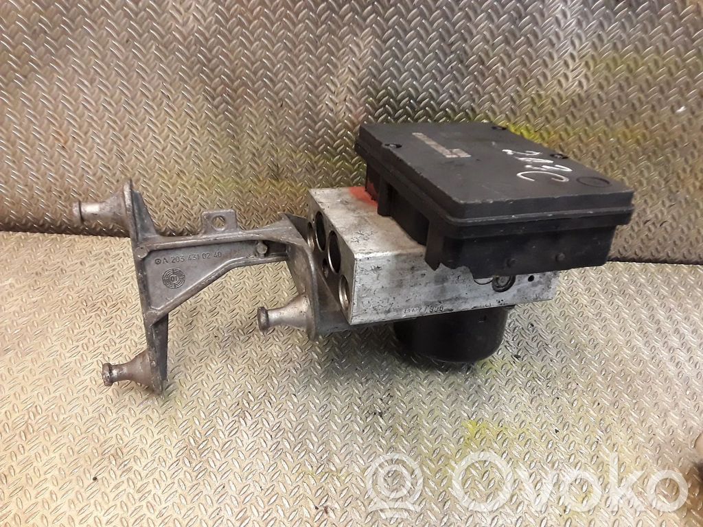 Mercedes-Benz C W203 Bomba de ABS 