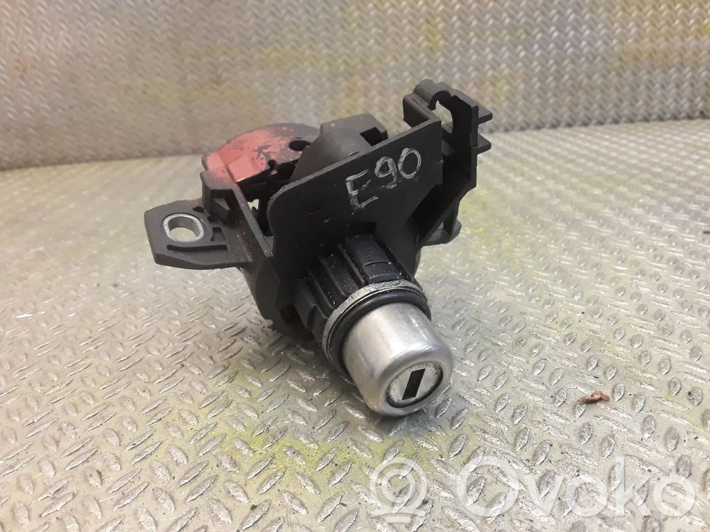 BMW 3 E90 E91 Buton deschidere portbagaj 