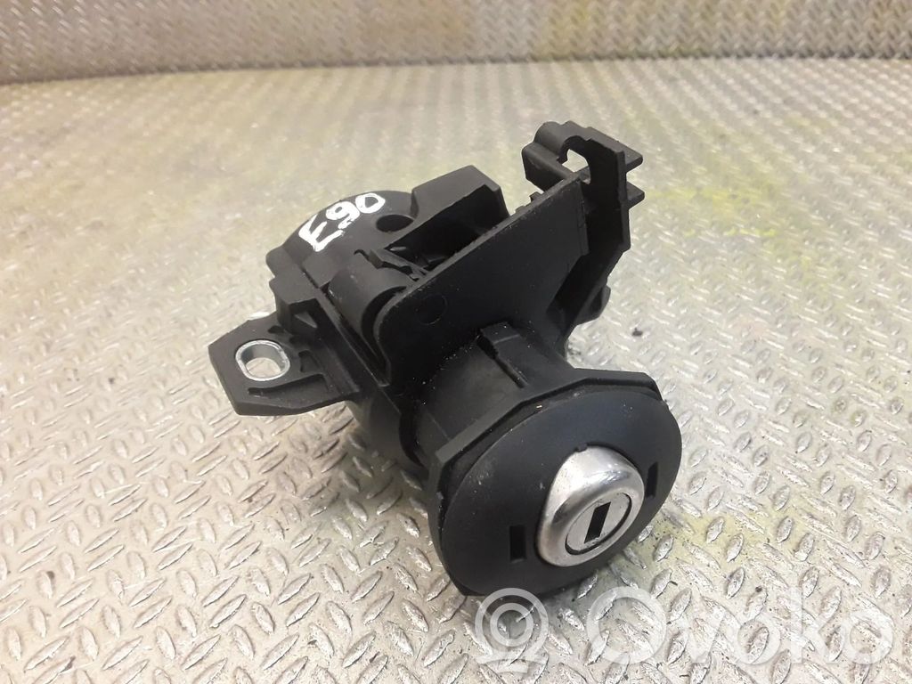 BMW 3 E90 E91 Buton deschidere portbagaj 