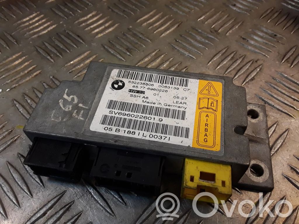 Turvatyynyn ohjainlaite/moduuli   6960226