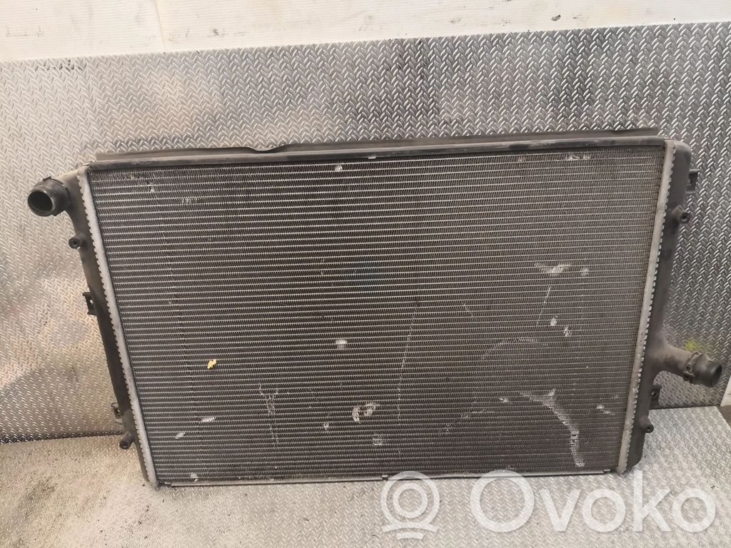 Audi A3 S3 8P Jäähdyttimen lauhdutin 