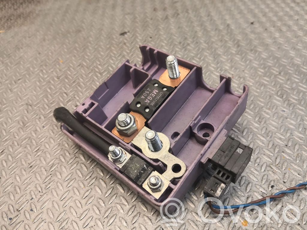BMW X3 E83 Módulo de fusible 
