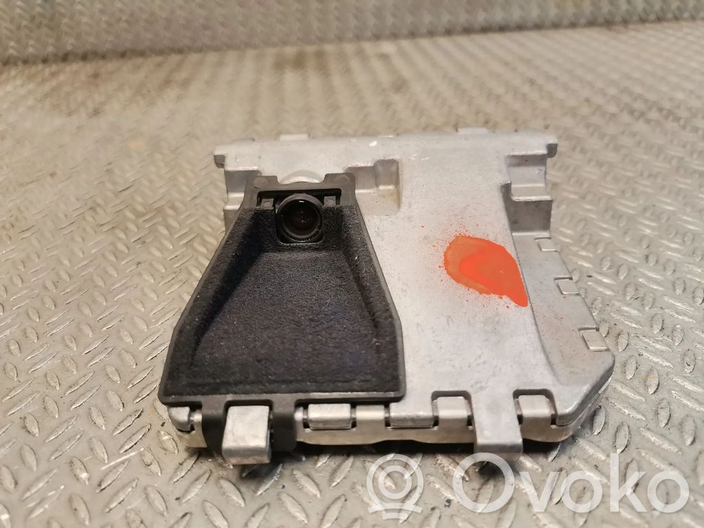 Mercedes-Benz E W212 Frontkamera Windschutzscheibe Frontscheibe 