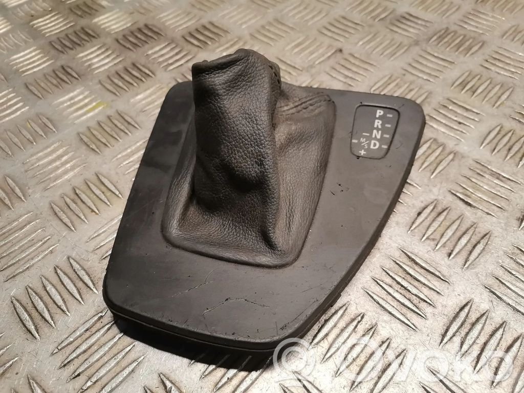 BMW 3 E90 E91 Rivestimento in plastica cornice della leva del cambio 