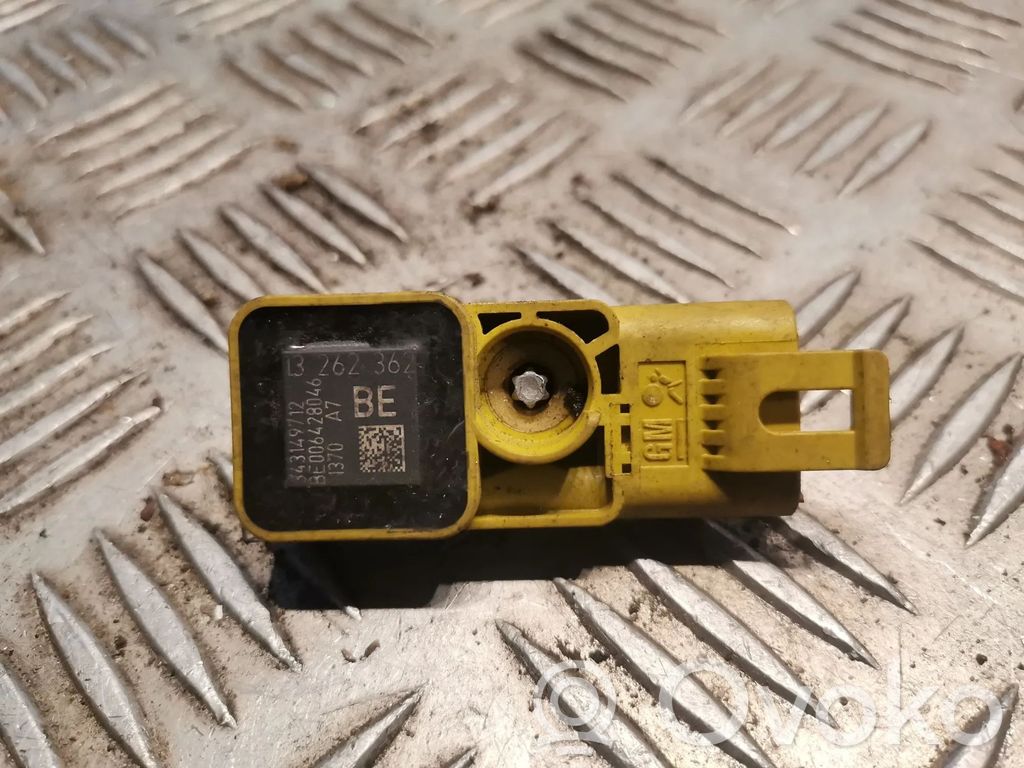Opel Corsa D Senzor impact/declanșare airbag 