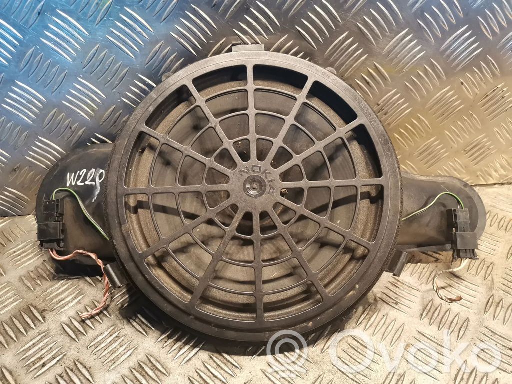 Mercedes-Benz S W220 Głośnik niskotonowy 