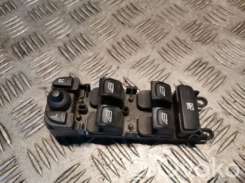 Land Rover Freelander 2 - LR2 Przyciski szyb 