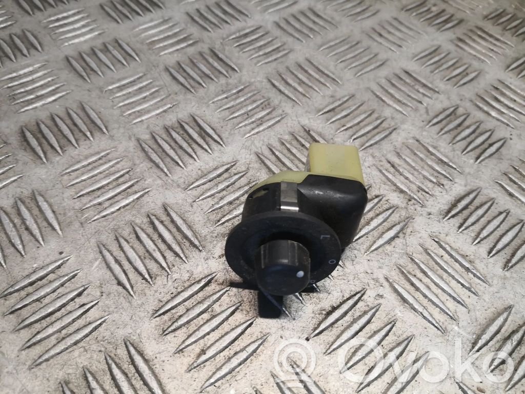 Jeep Grand Cherokee (WK) Wing mirror switch 