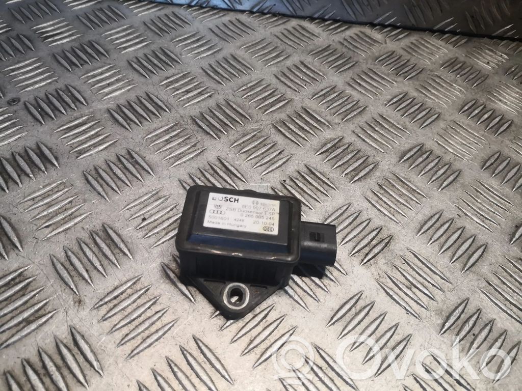 Acceleration sensor   8E0907637A