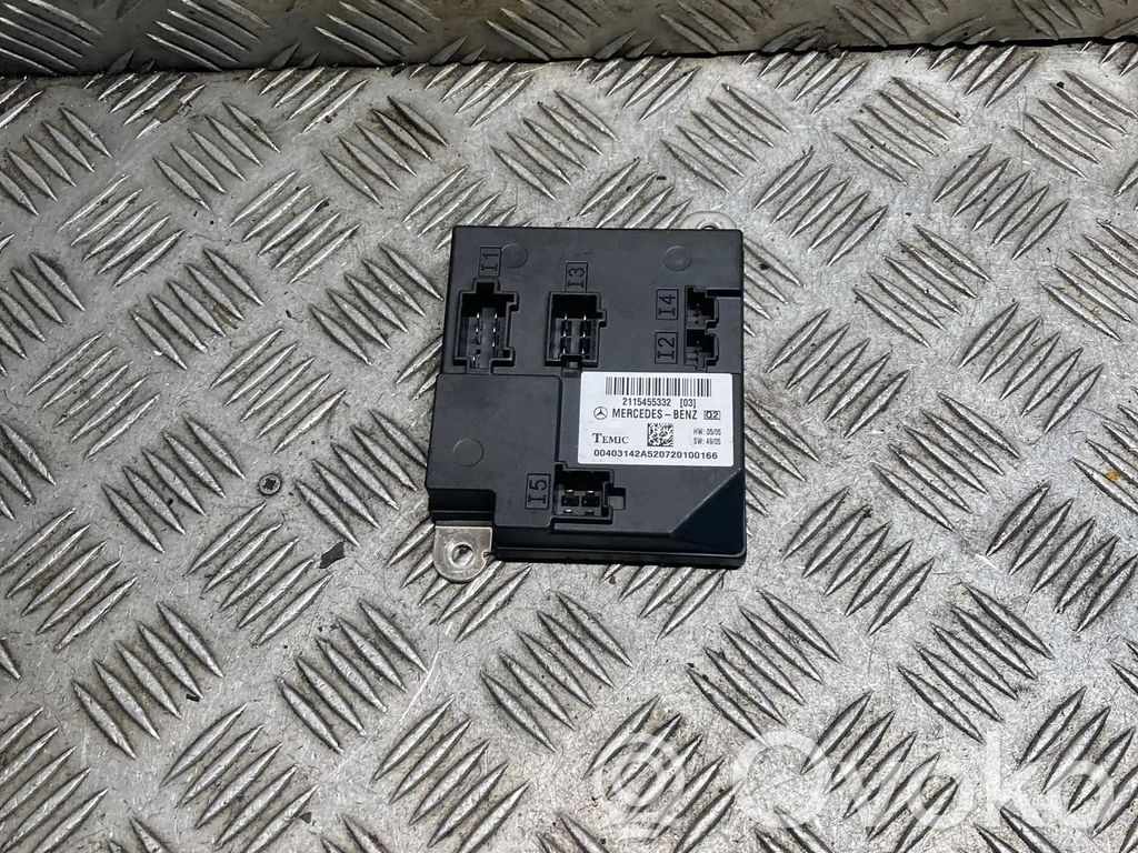 Mercedes-Benz E W211 Unidad de control/módulo de carrocería central 