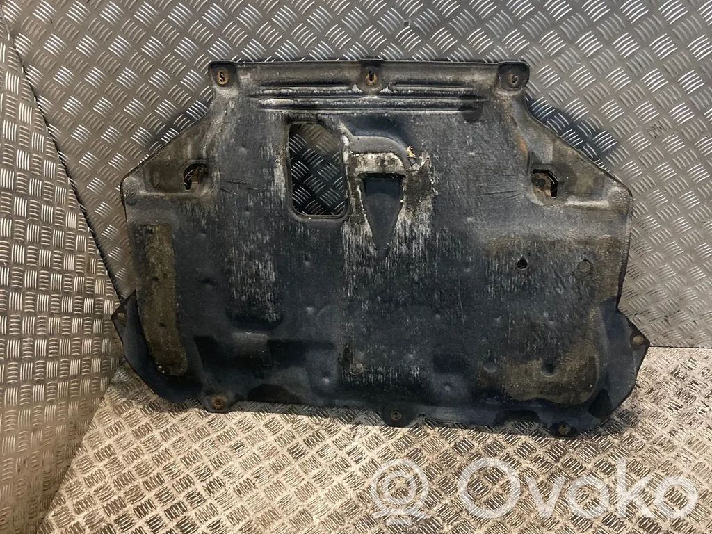 Engine splash shield/under tray