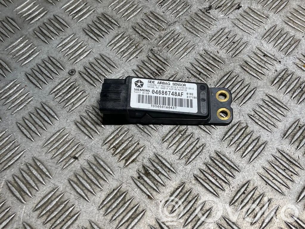 Chrysler Town & Country IV Senzor impact/declanșare airbag 