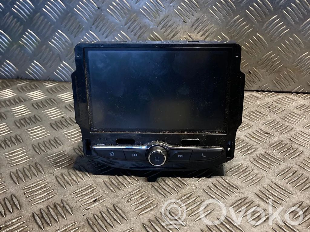 Opel Crossland X Panel / Radioodtwarzacz CD/DVD/GPS 