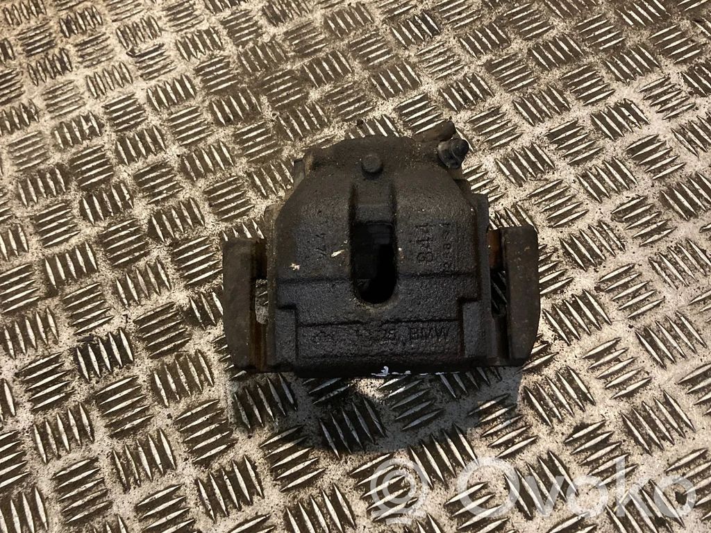 BMW X3 E83 Front brake caliper 