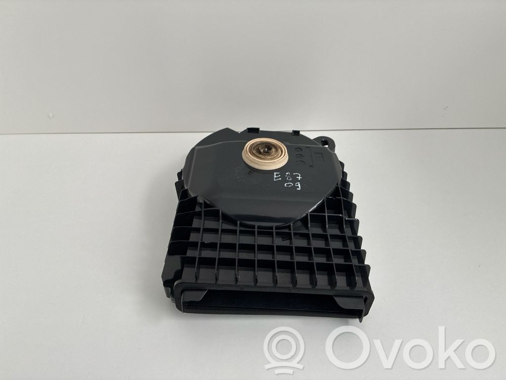 BMW 1 E81 E87 Subwoofer speaker 