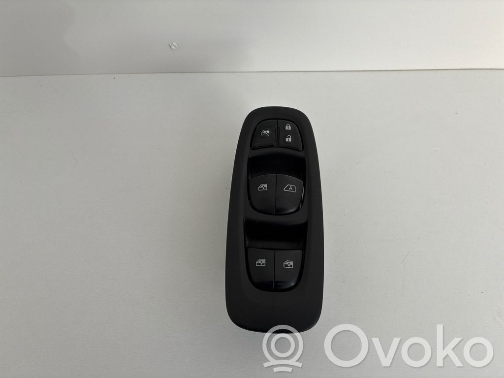 Renault Kadjar Interruptor del elevalunas eléctrico 