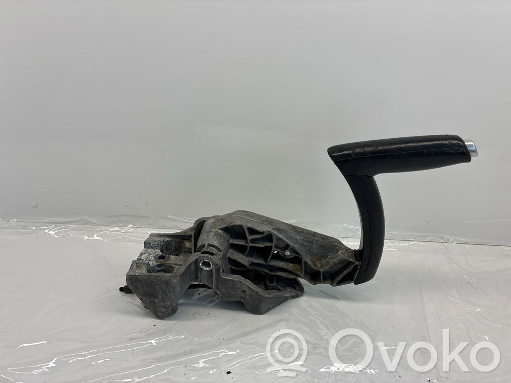Audi A3 S3 8P Rączka / Dźwignia hamulca ręcznego 