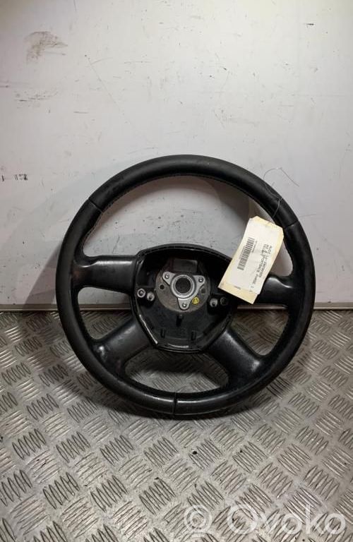 Audi A3 S3 A3 Sportback 8P Ohjauspyörä 