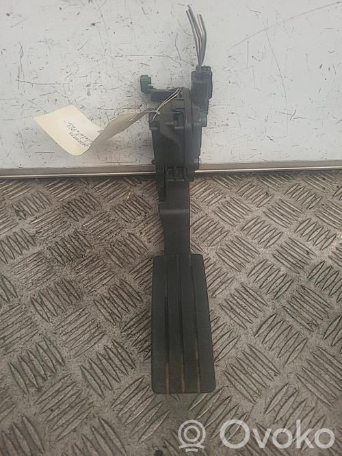 Gaspedal   180026380R