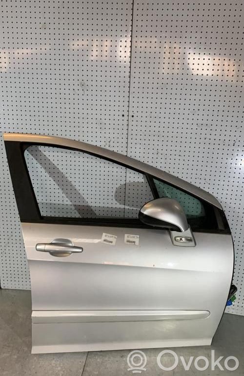 Tür vorne   9004CC