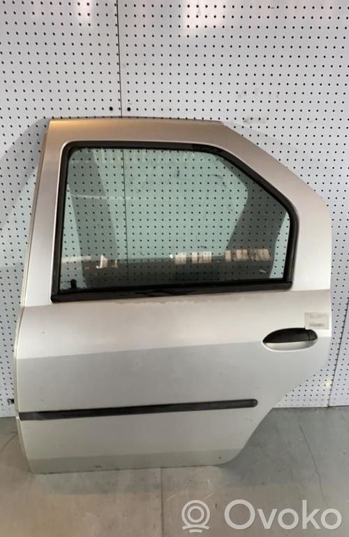 Puerta trasera   821017311R