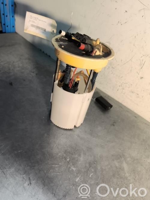 Ford C-MAX II Kraftstoffpumpe im Tank