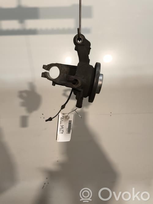 Citroen C3 Zwrotnica koła przedniego 