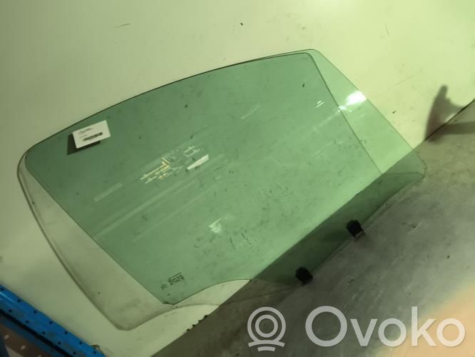 Citroen C3 Szyba drzwi przednich 