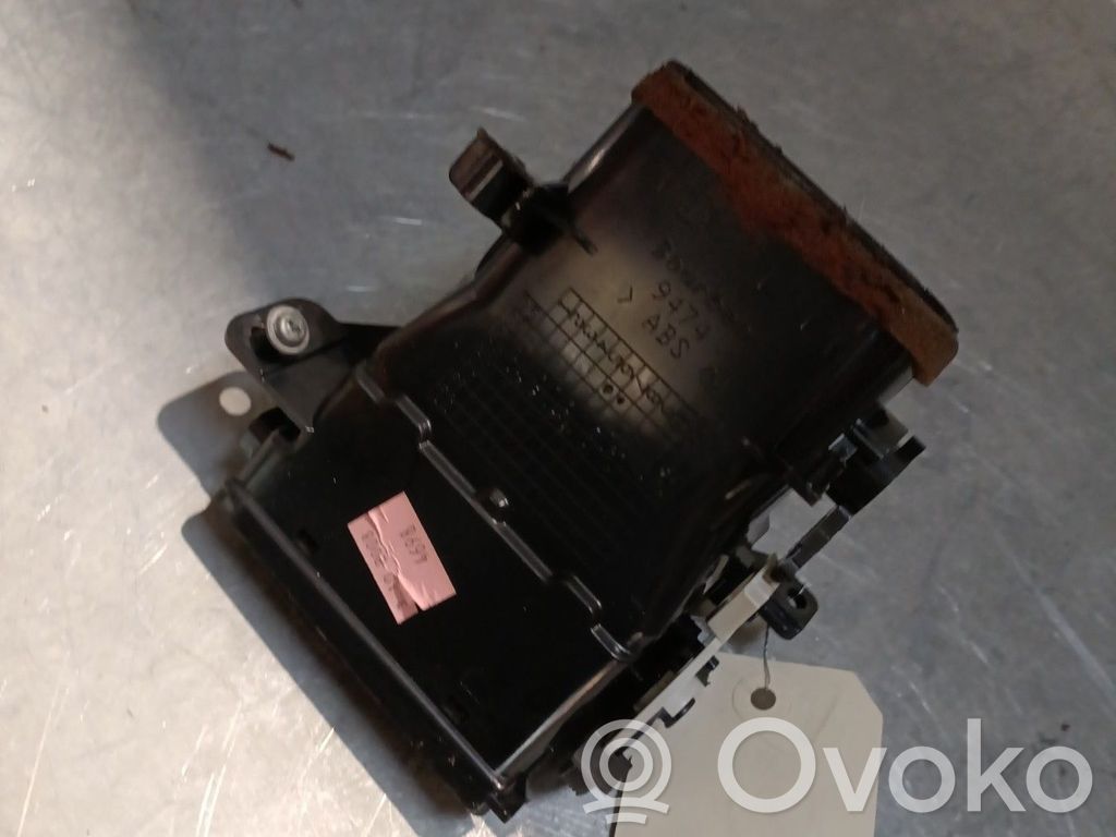 Toyota Auris 150 Grilă ventilație/ramă laterală bord 