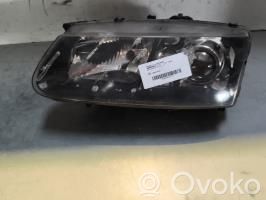 Scheinwerfer   7701049854
