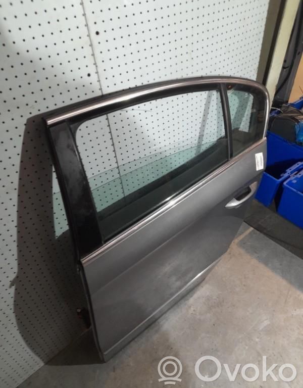 Volkswagen PASSAT B6 Porte arrière