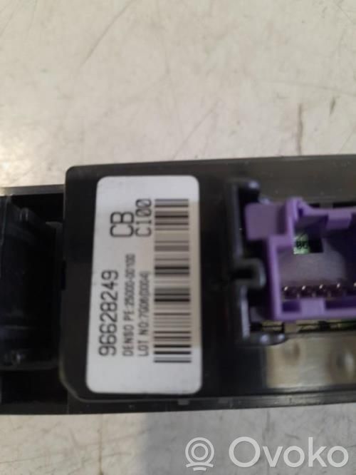 Chevrolet Captiva Monitor/display/piccolo schermo