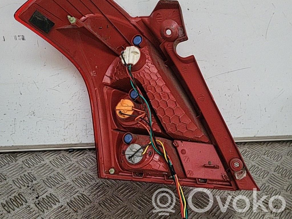 Suzuki SX4 Lampa tylna