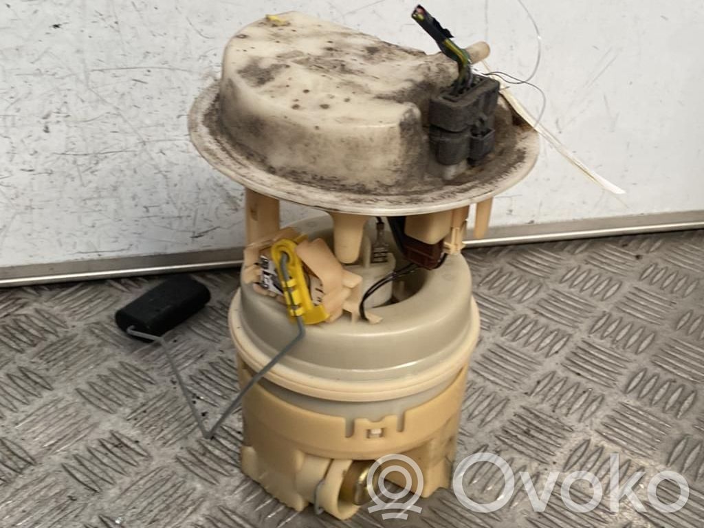 Peugeot 206 Pompe à carburant