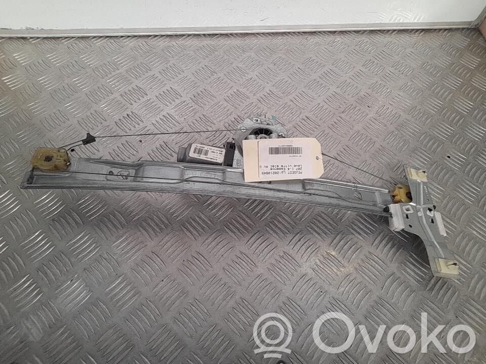 Peugeot 207 Regulador de puerta delantera con motor