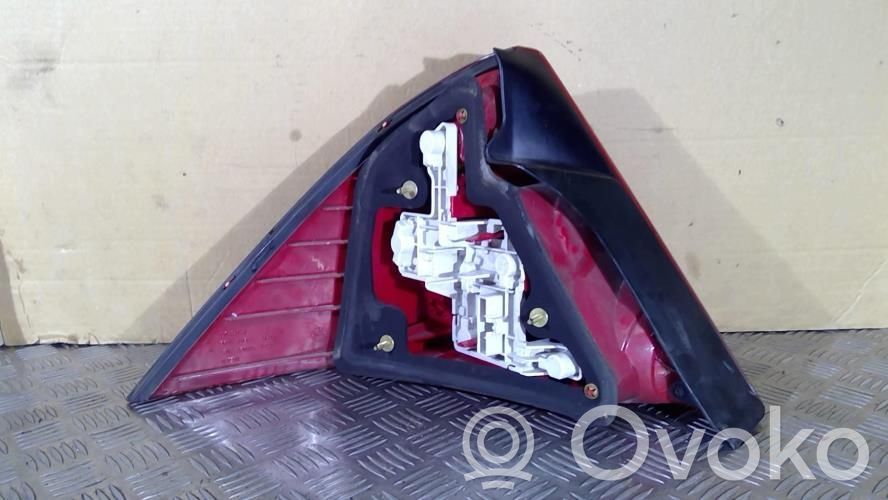 Ford Mondeo Mk III Lampa tylna